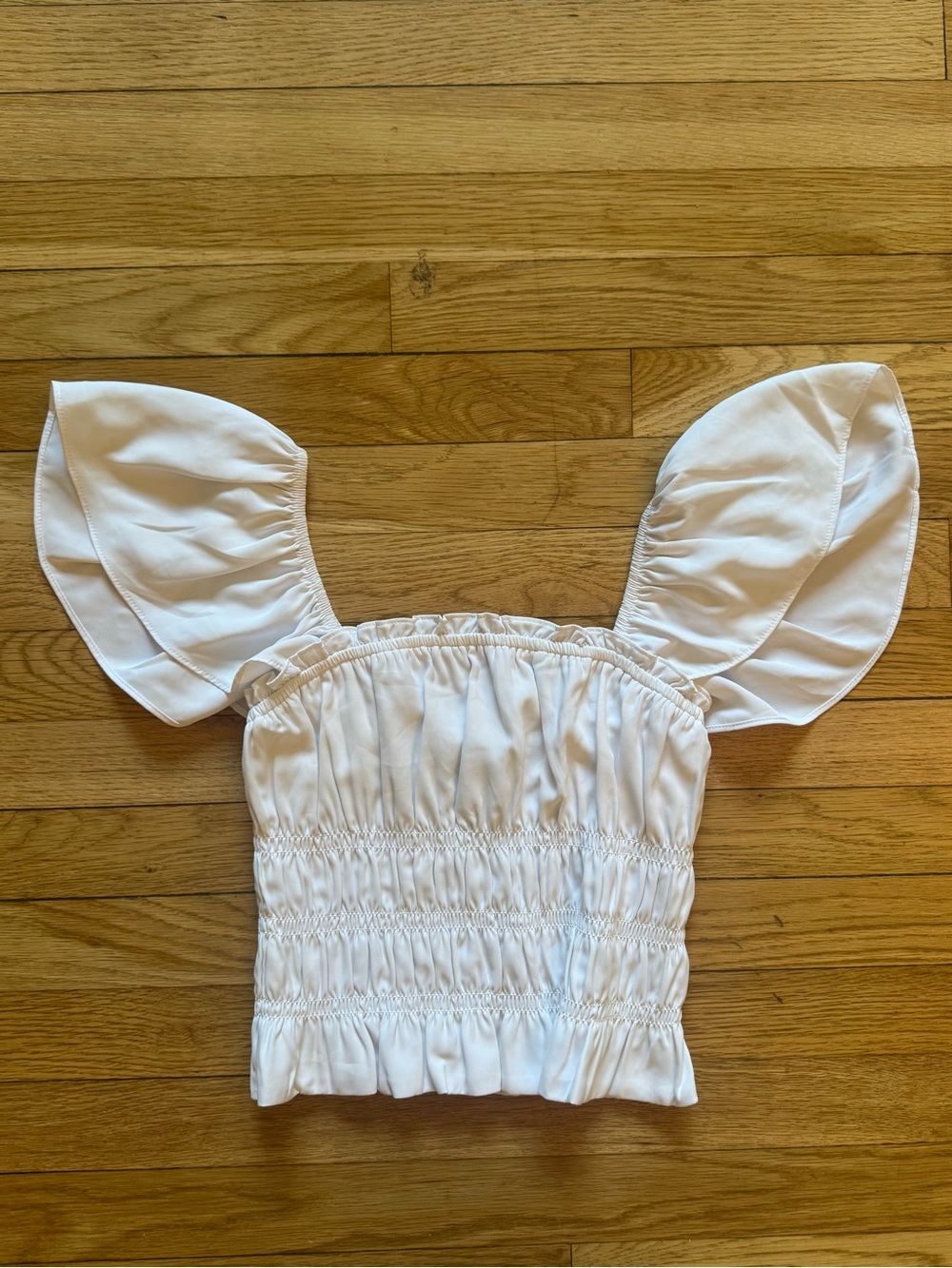 NWOT Abercrombie & Fit h White Puff Sleeve Smocked Crop Top Size Small